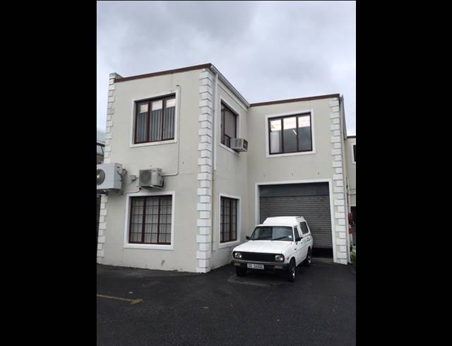175M² WAREHOUSE RENTED IN DIEP RIVER